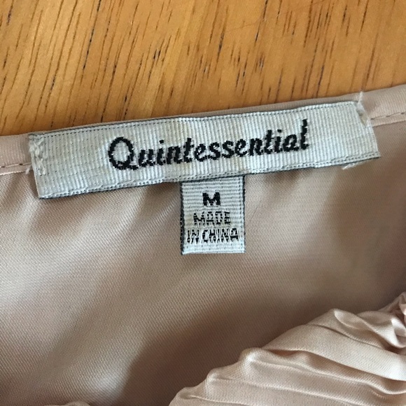 blouse - Picture 2 of 3